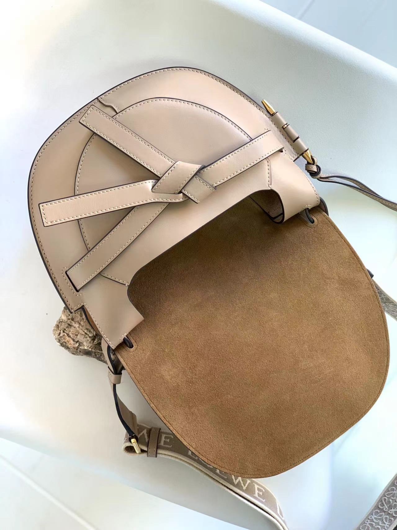Loewe ロエベ バッグ