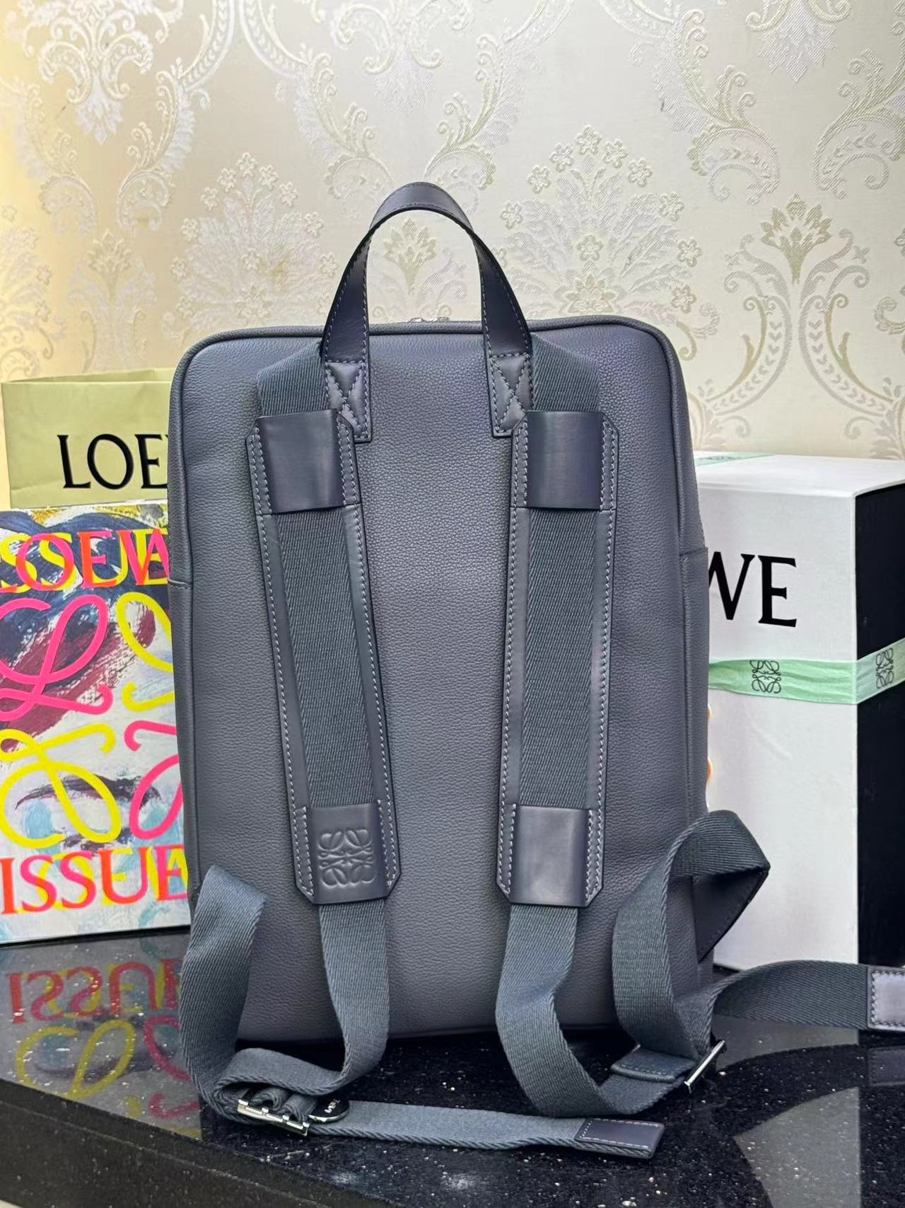 Loewe ロエベ バッグ