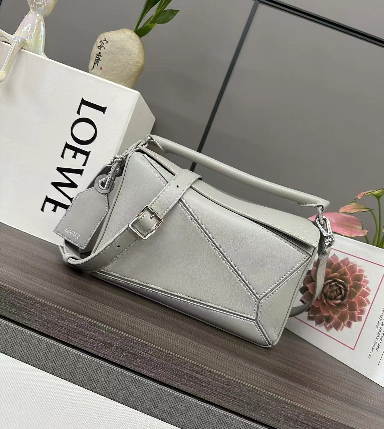Loewe ロエベ バッグ