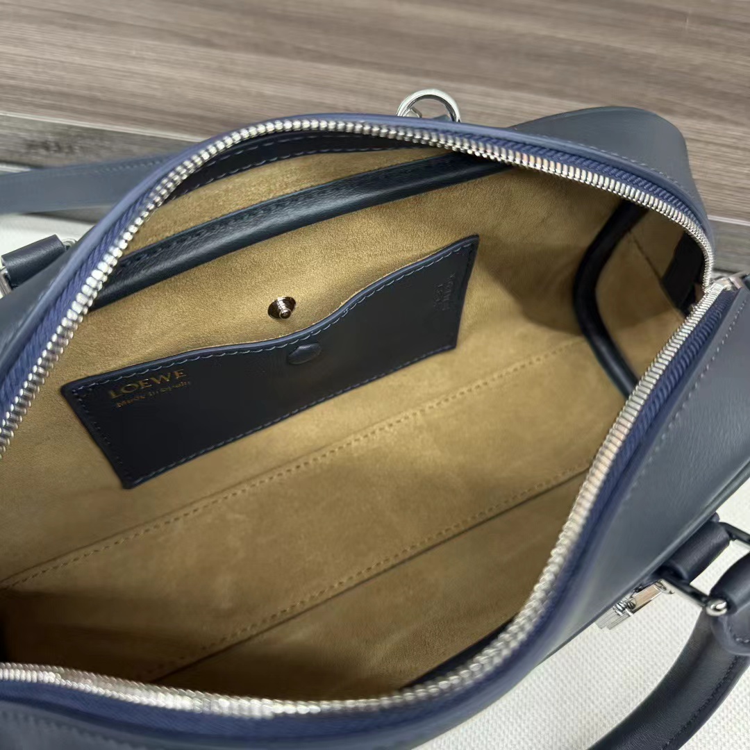 Loewe ロエベ バッグ