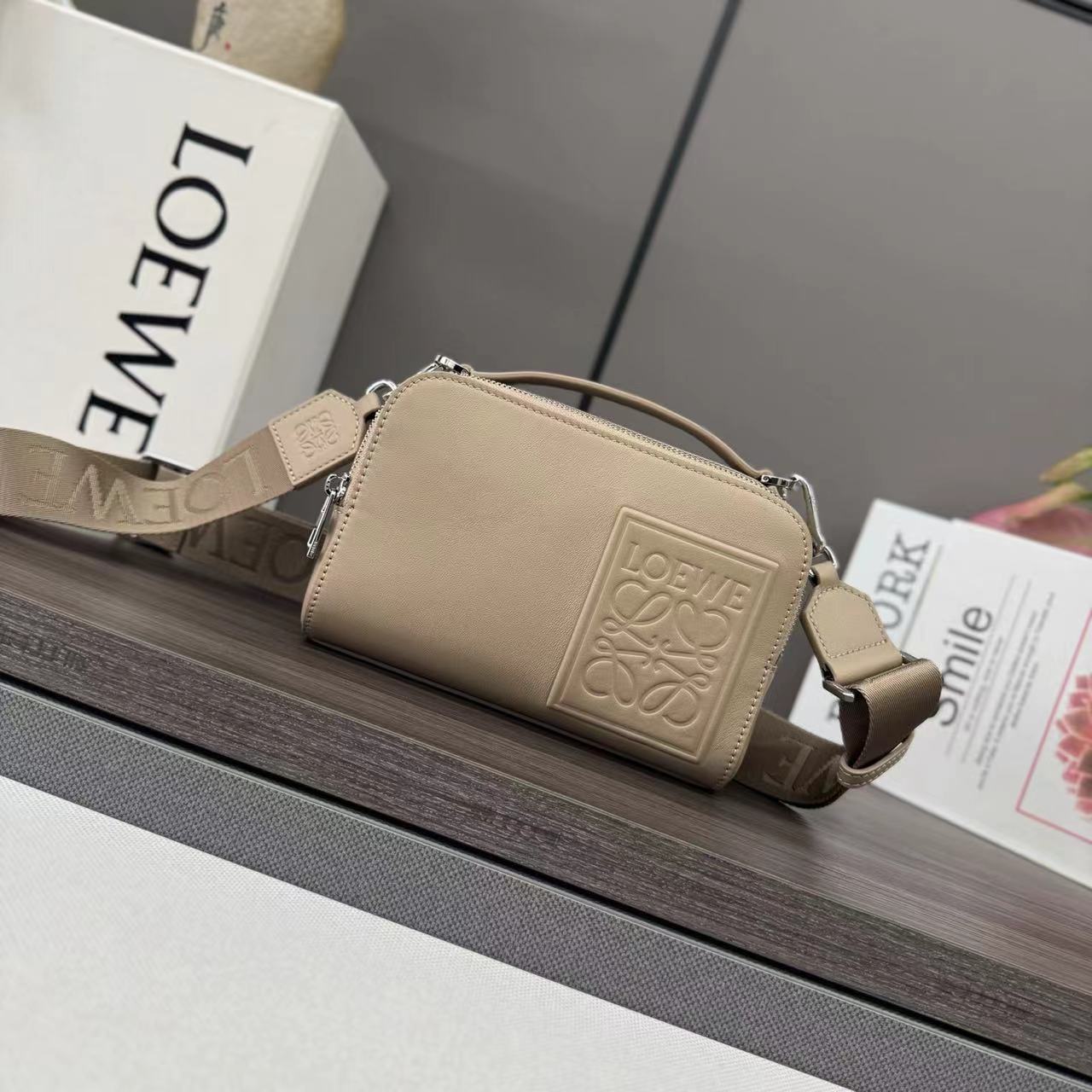 Loewe ロエベ バッグ