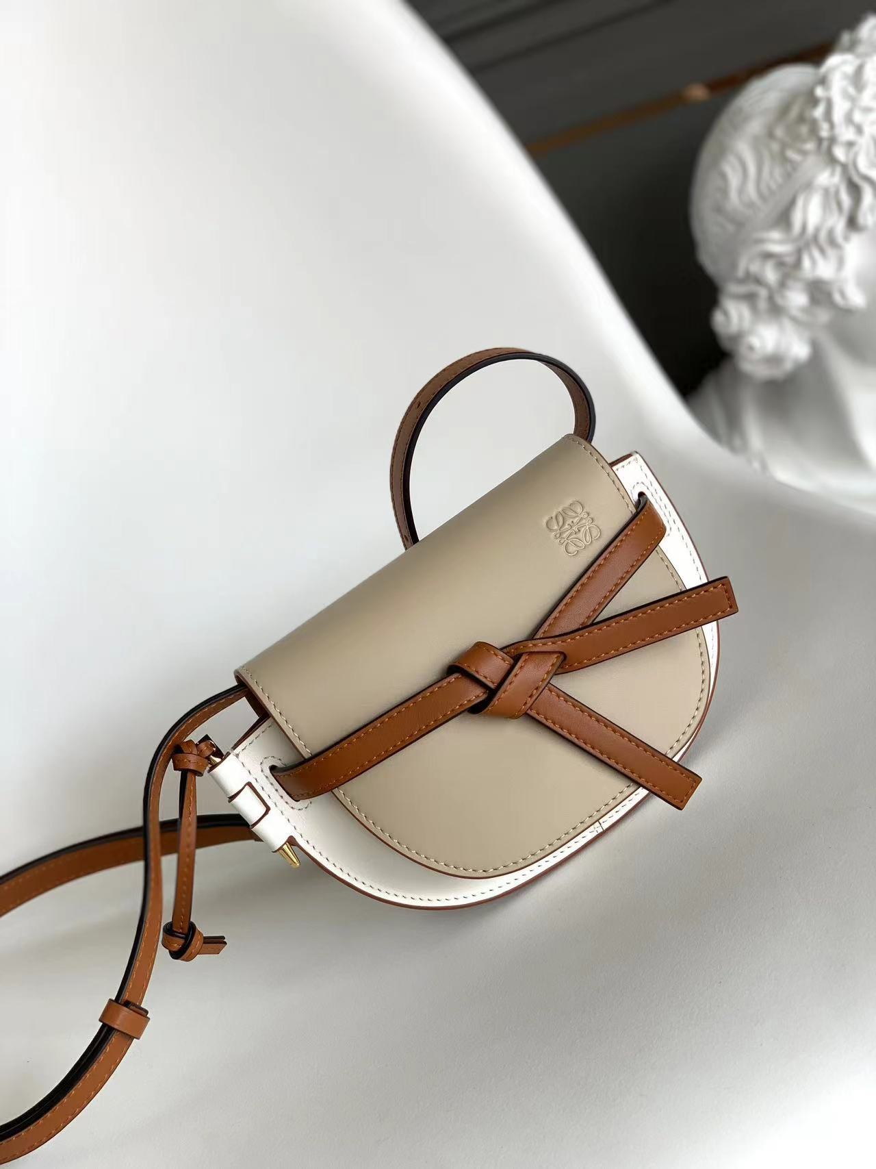 Loewe ロエベ バッグ