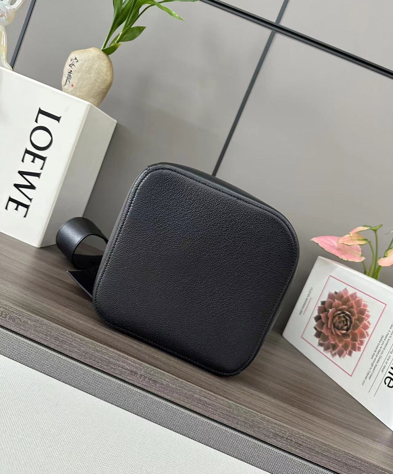 Loewe ロエベ バッグ