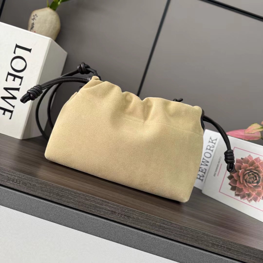 Loewe ロエベ バッグ