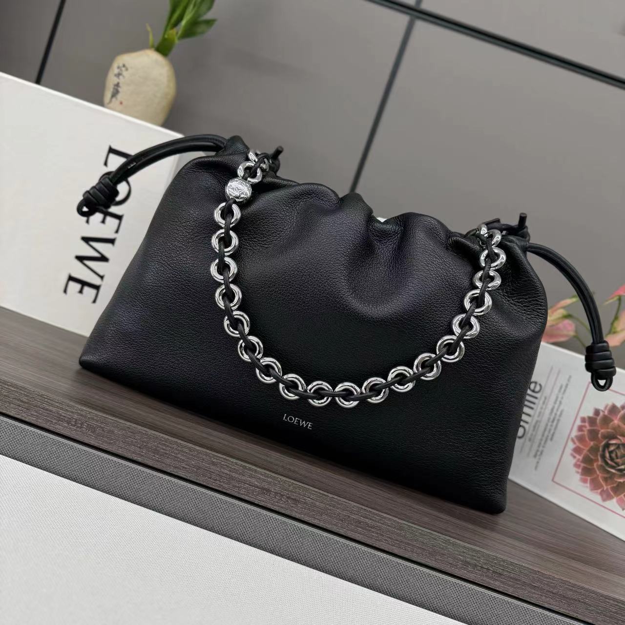 Loewe ロエベ バッグ