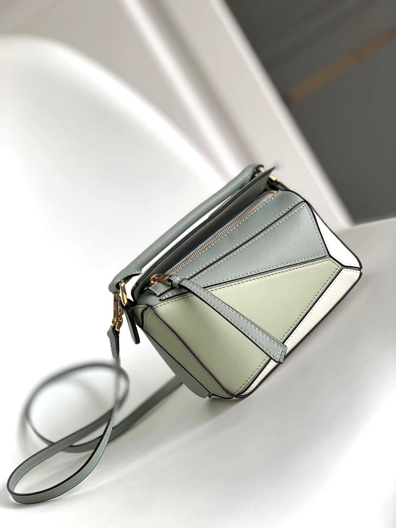 Loewe ロエベ バッグ