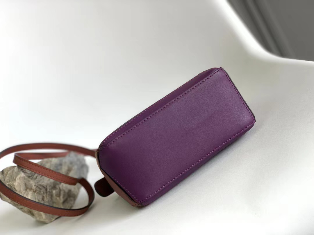 Loewe ロエベ バッグ