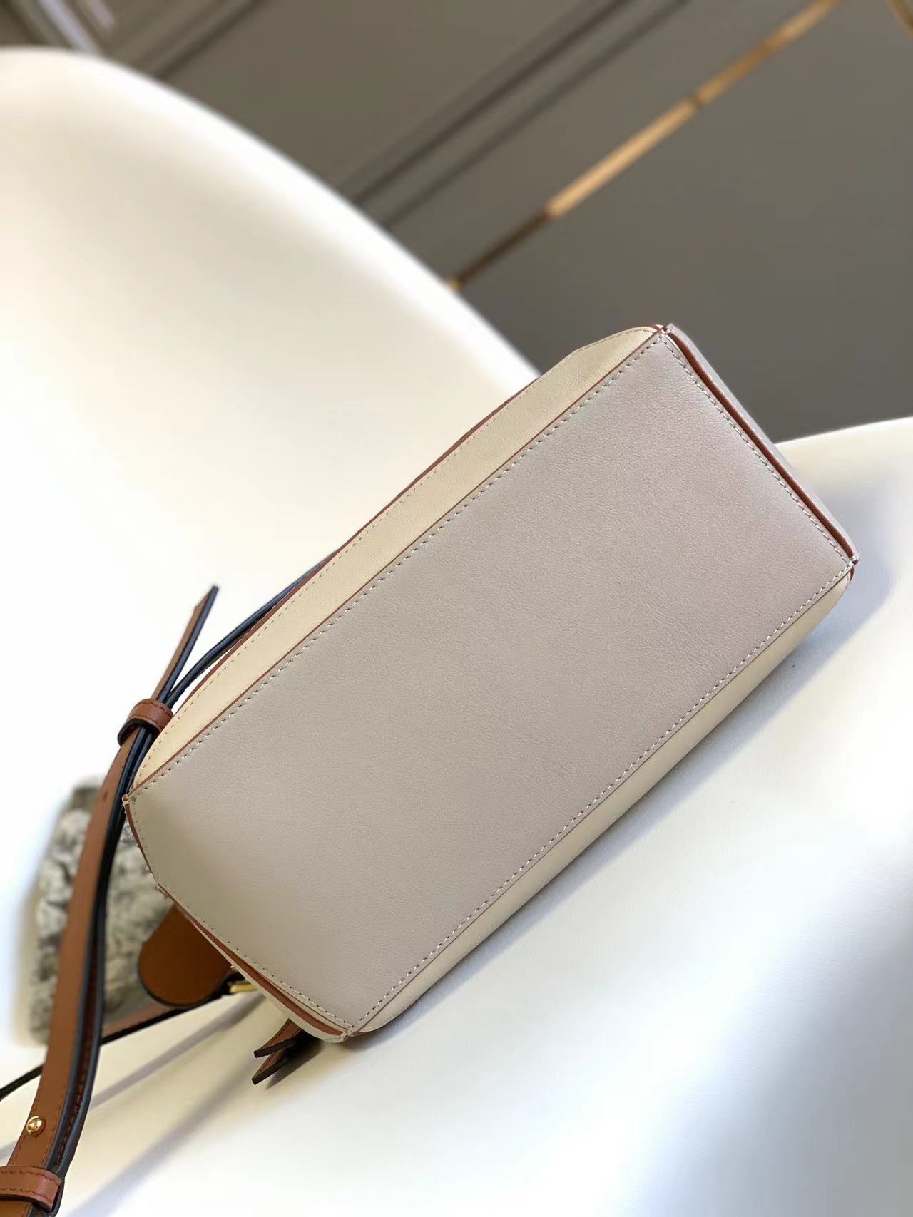 Loewe ロエベ バッグ