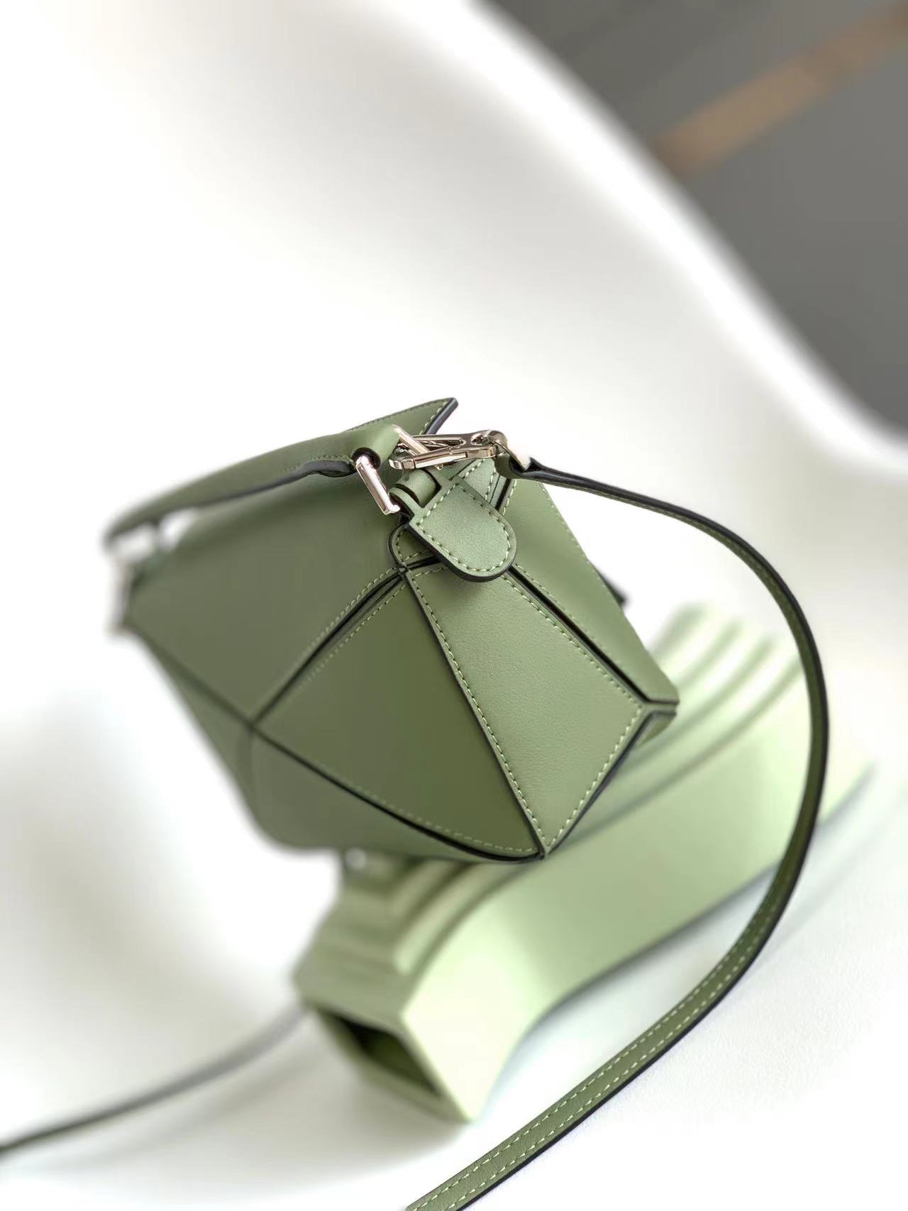 Loewe ロエベ バッグ