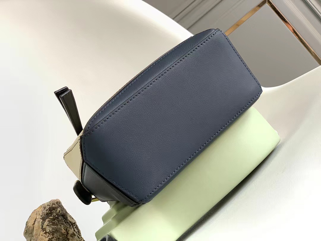 Loewe ロエベ バッグ