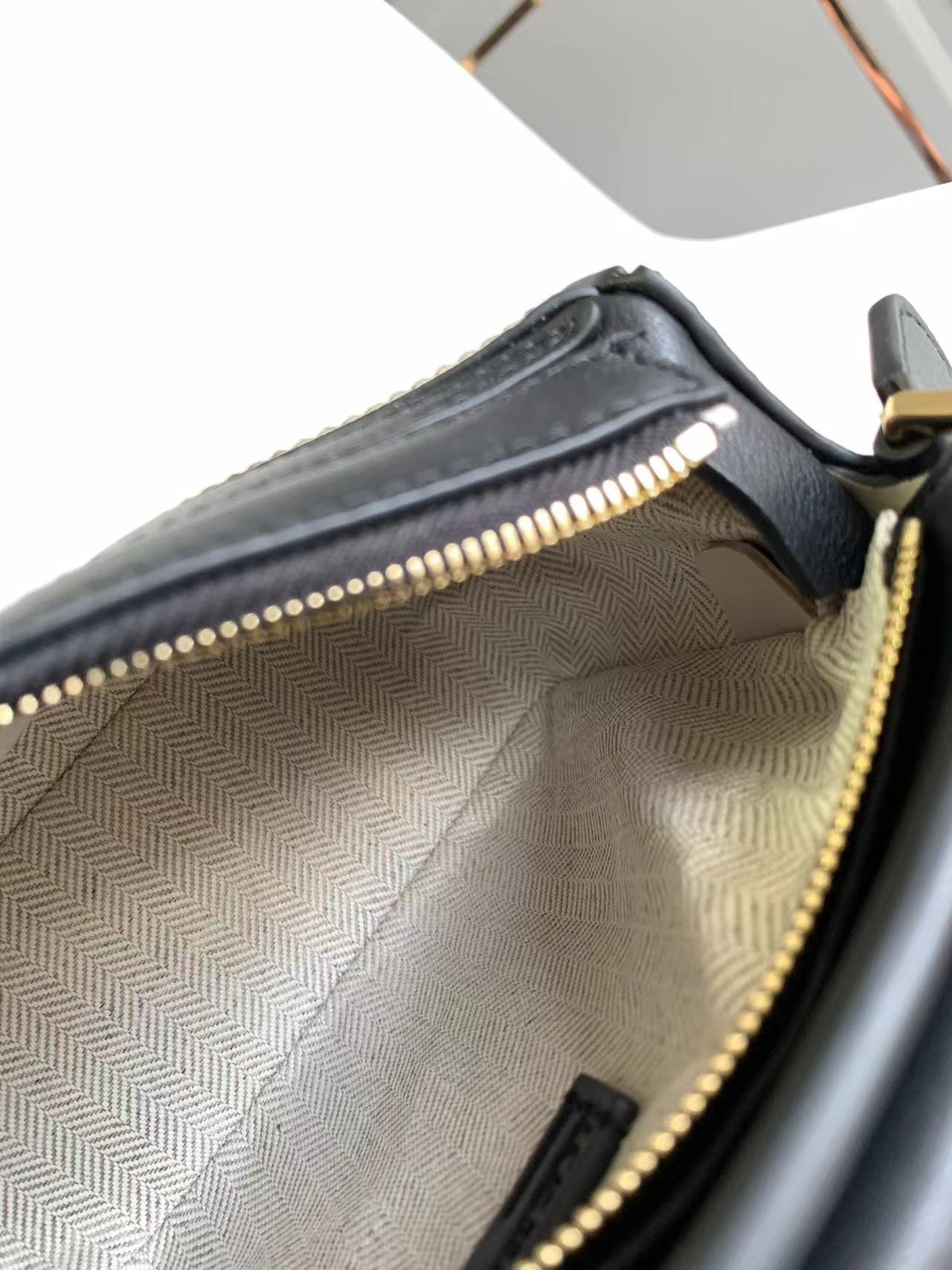 Loewe ロエベ バッグ
