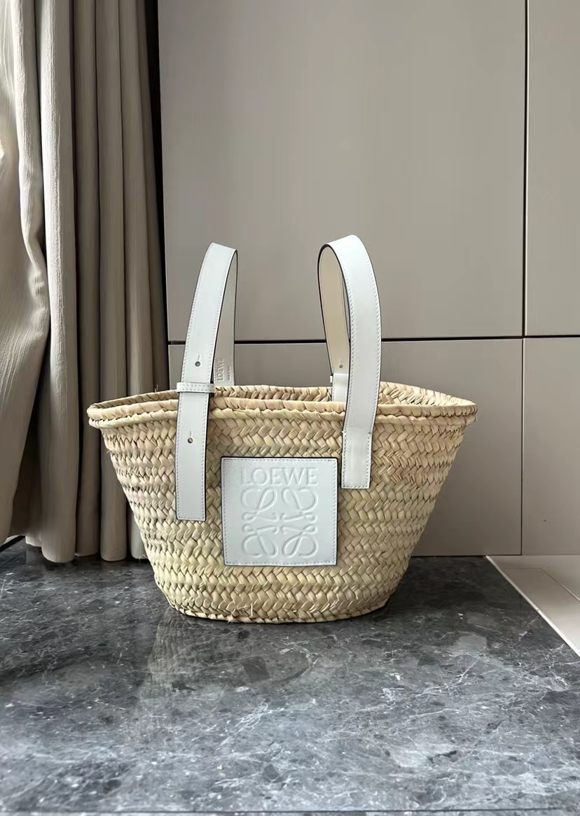 Loewe ロエベ バッグ