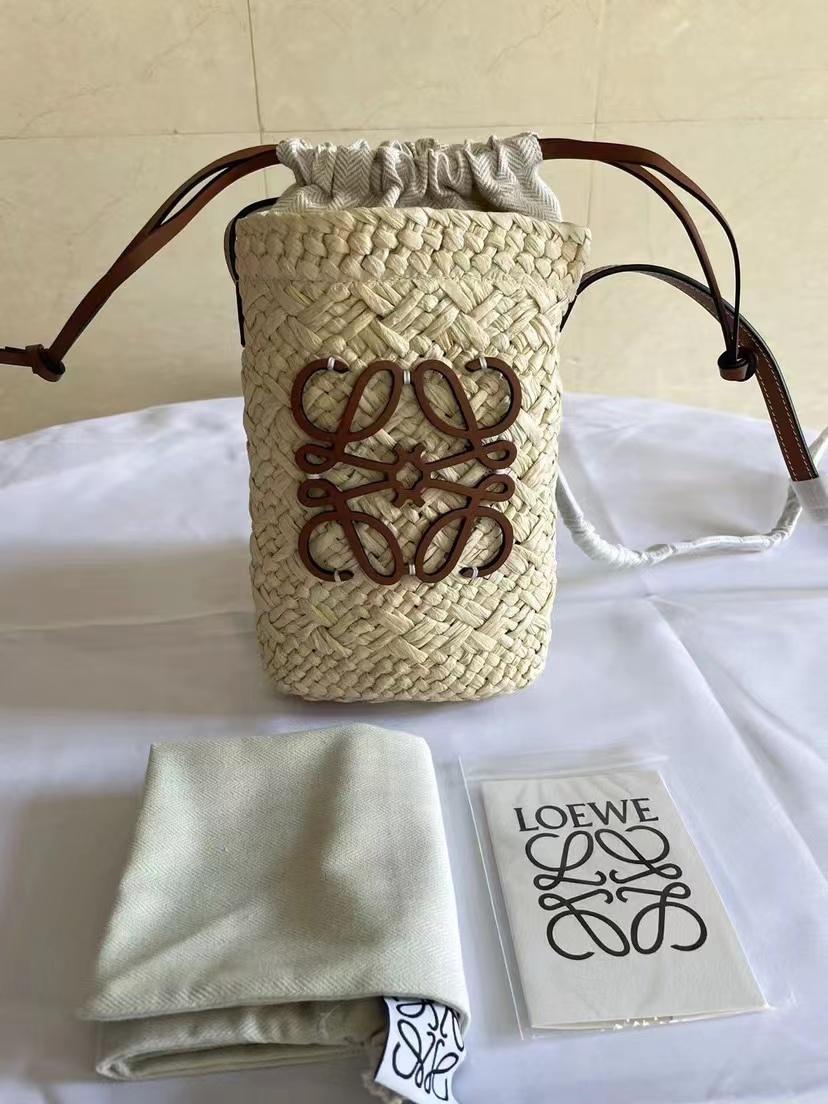 Loewe ロエベ バッグ