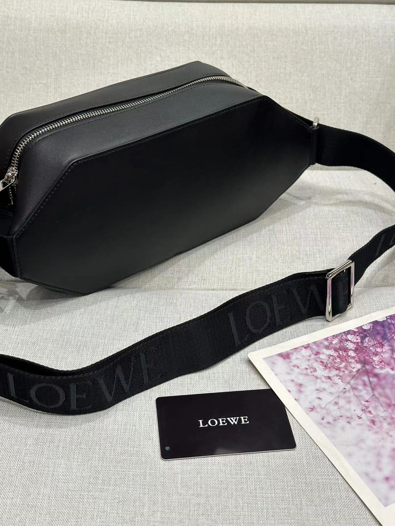 Loewe ロエベ バッグ