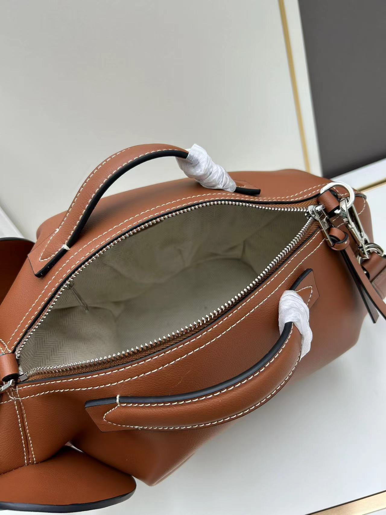 Loewe ロエベ バッグ