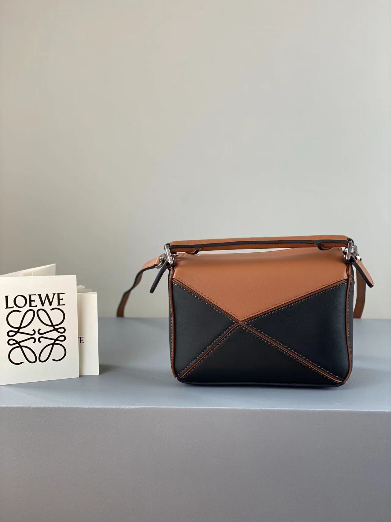Loewe ロエベ バッグ