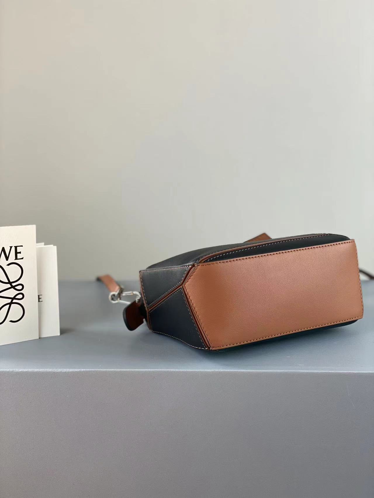 Loewe ロエベ バッグ