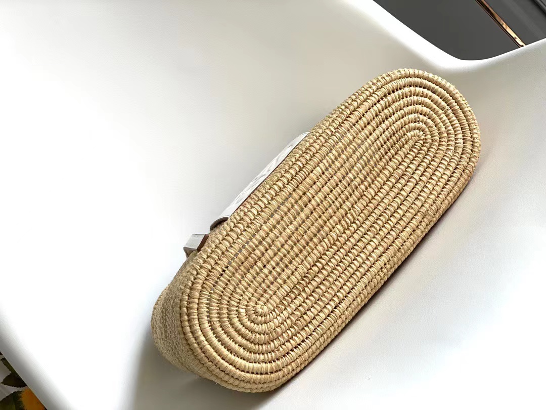 Loewe ロエベ バッグ