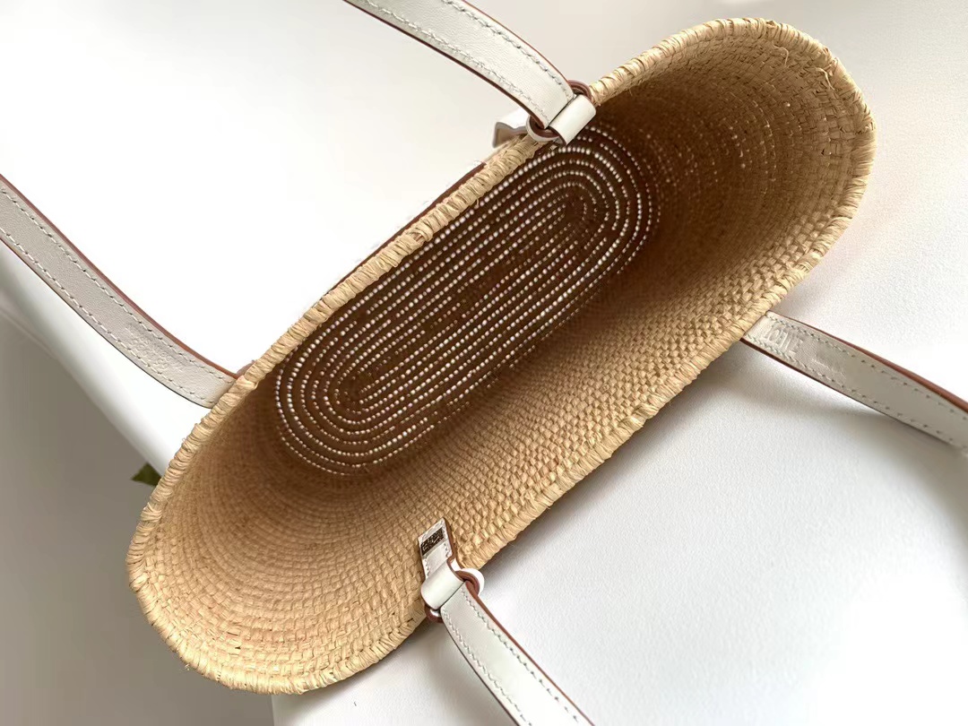 Loewe ロエベ バッグ