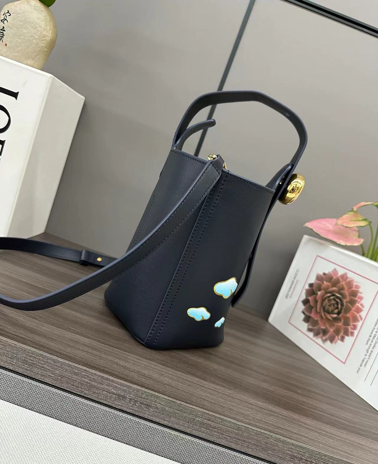 Loewe ロエベ バッグ