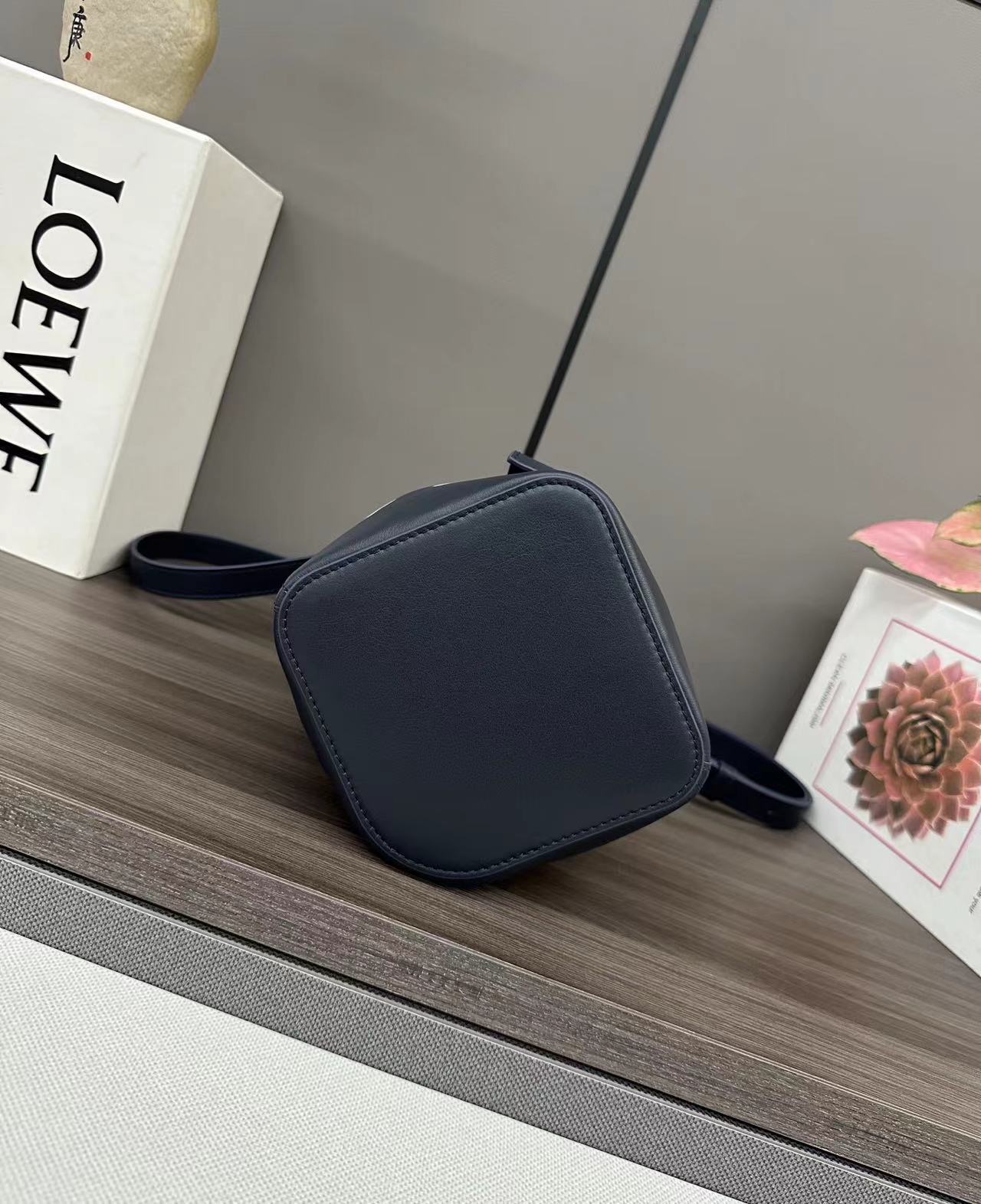 Loewe ロエベ バッグ