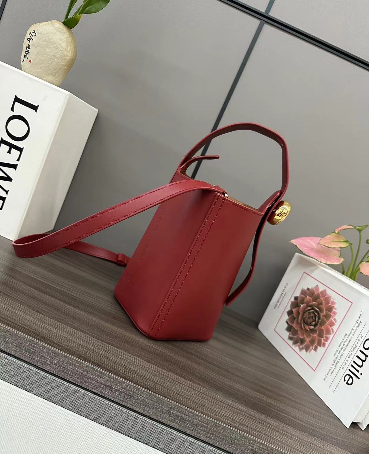 Loewe ロエベ バッグ
