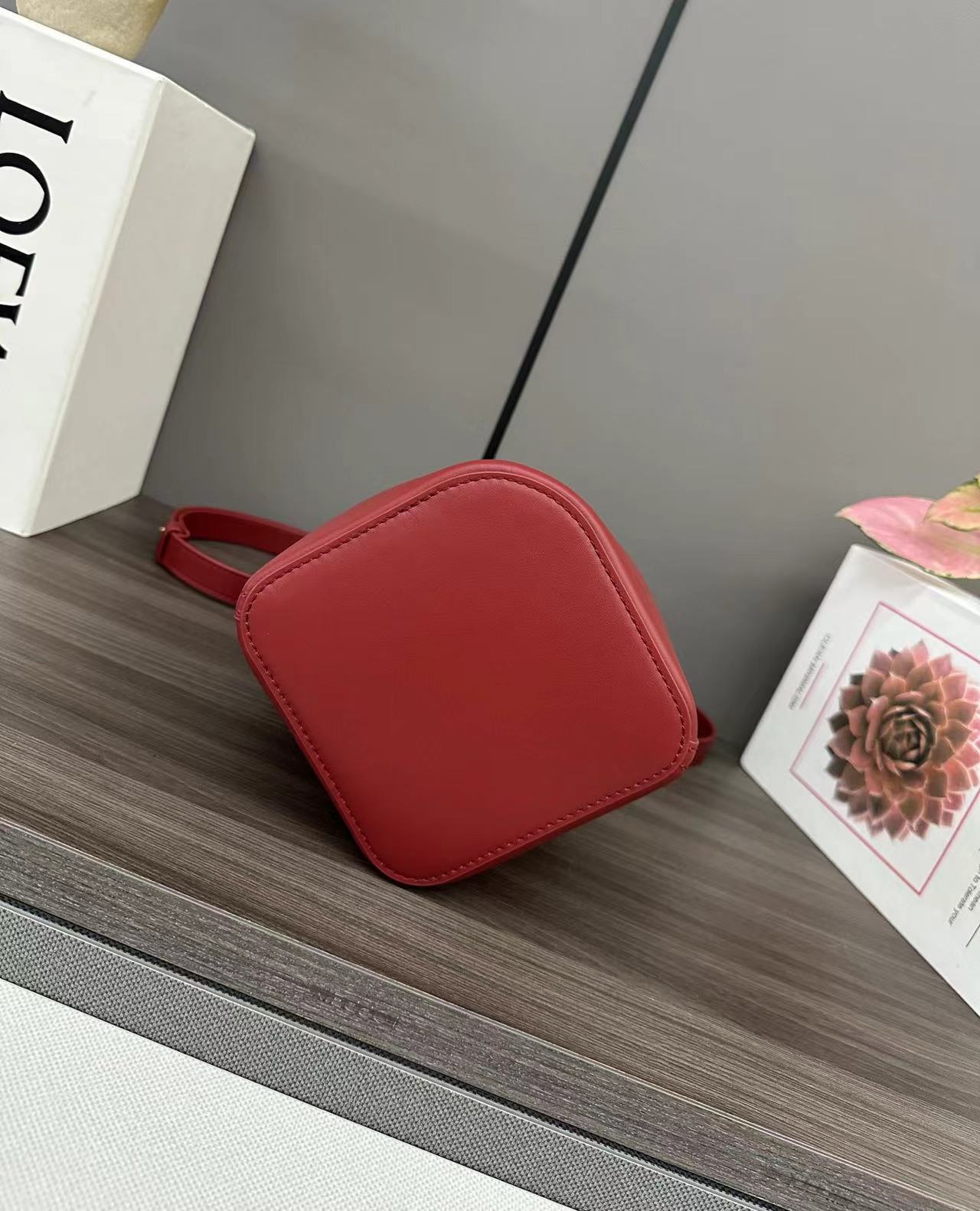 Loewe ロエベ バッグ