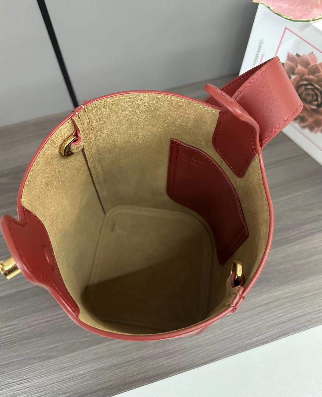 Loewe ロエベ バッグ