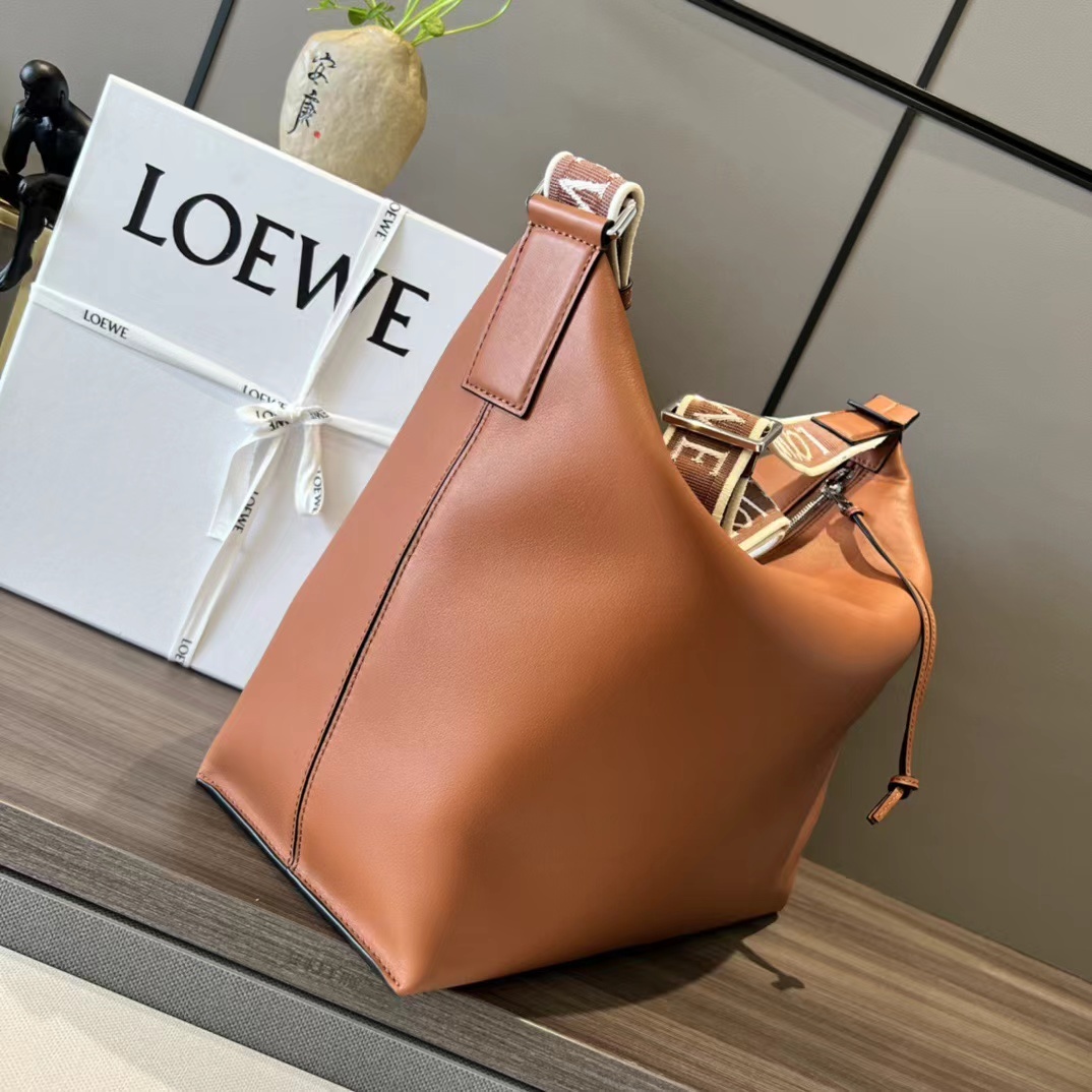 Loewe ロエベ バッグ