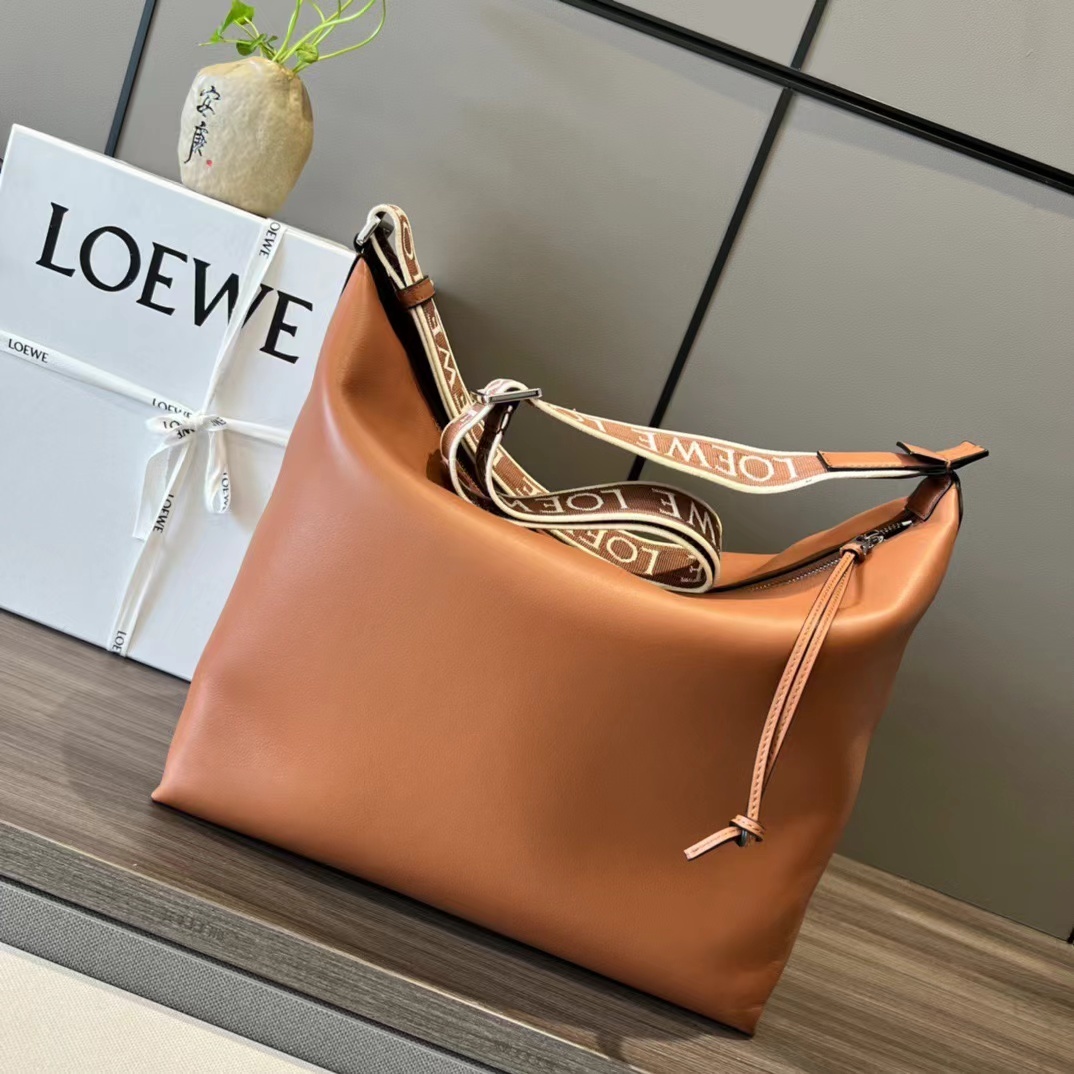 Loewe ロエベ バッグ