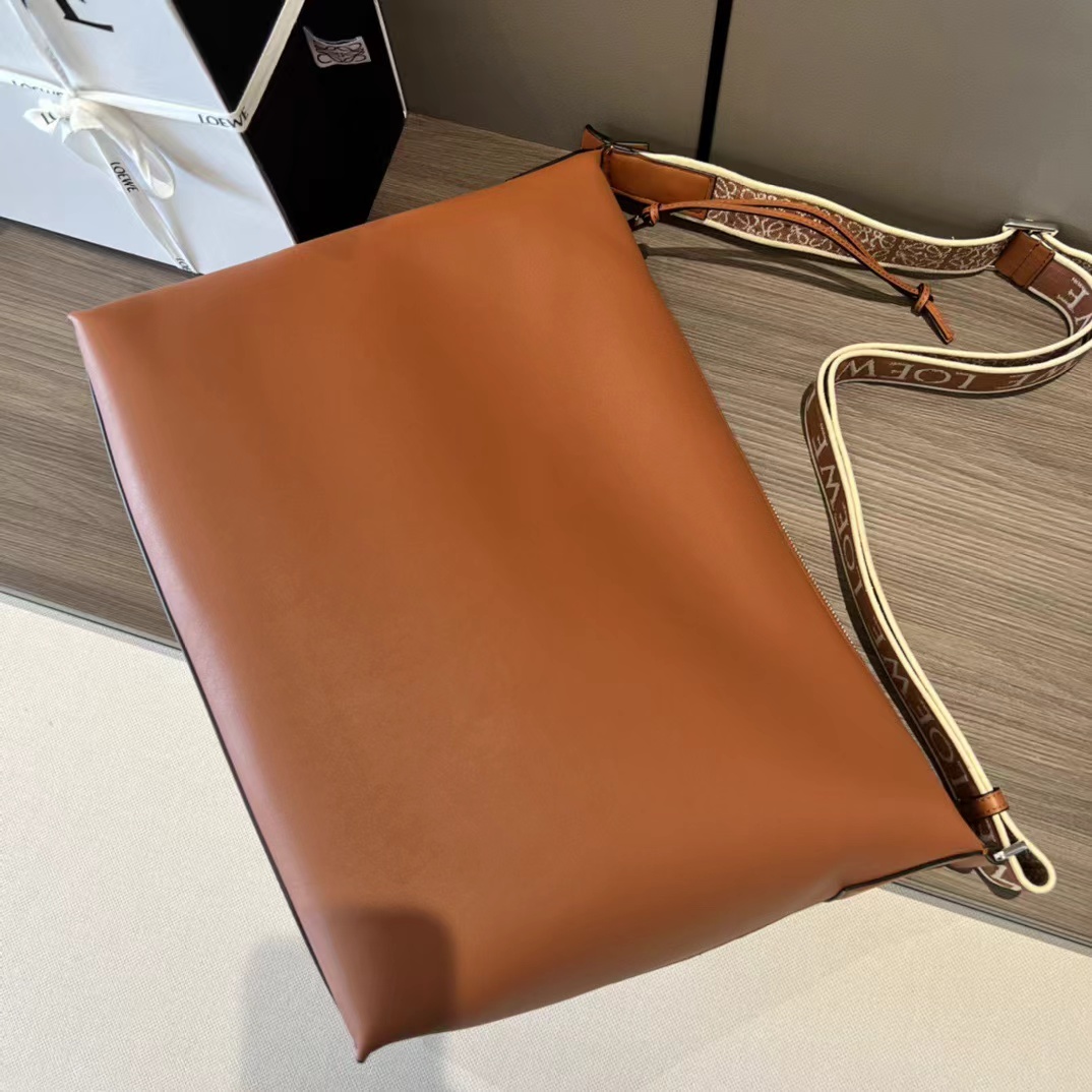 Loewe ロエベ バッグ