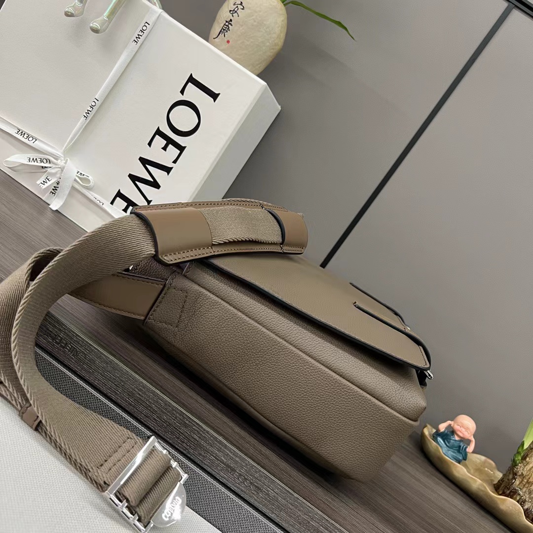Loewe ロエベ バッグ