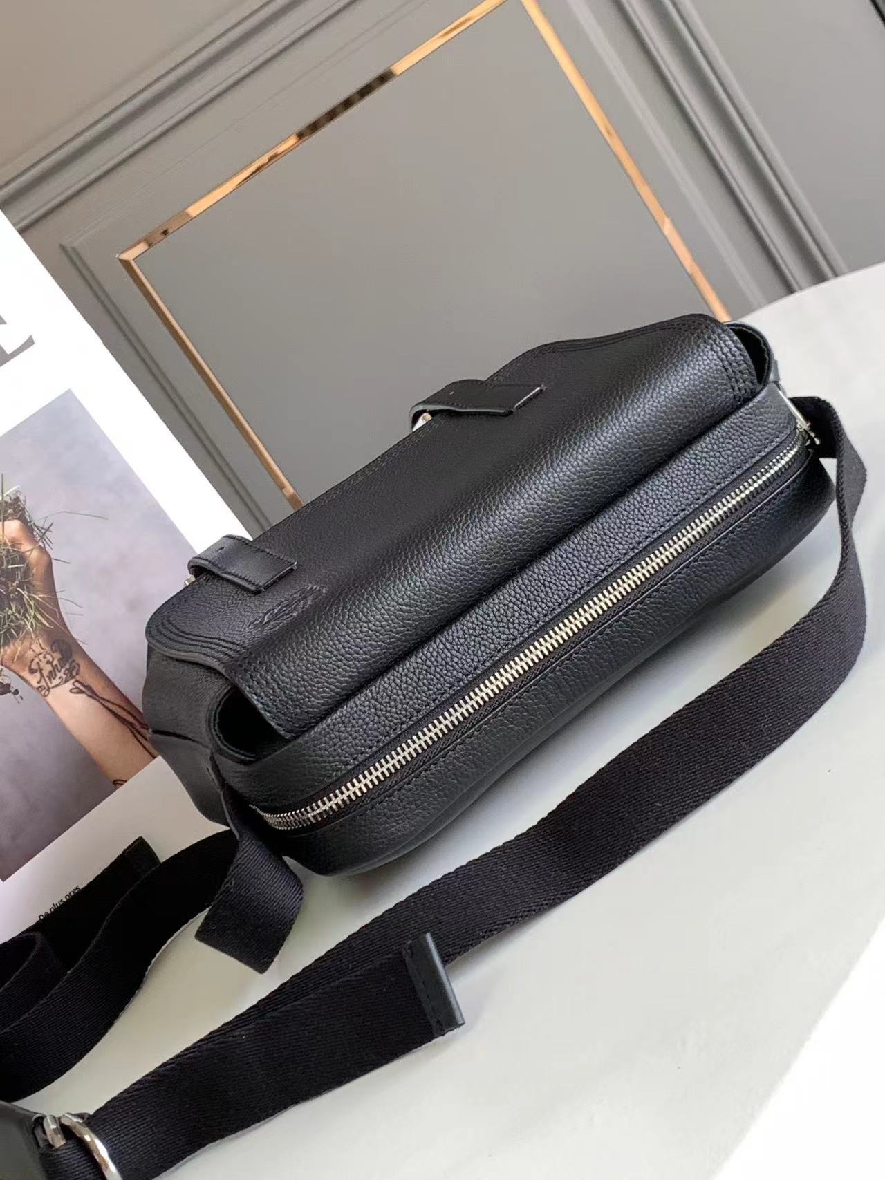 Loewe ロエベ バッグ