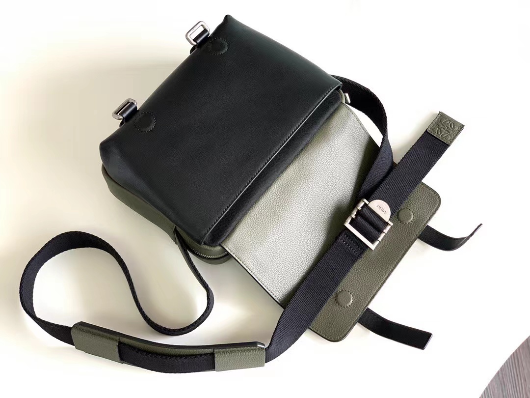 Loewe ロエベ バッグ