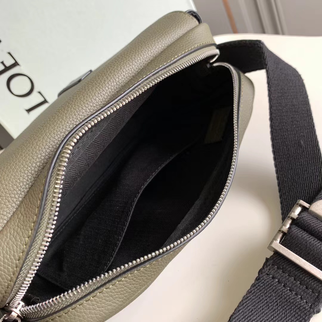 Loewe ロエベ バッグ