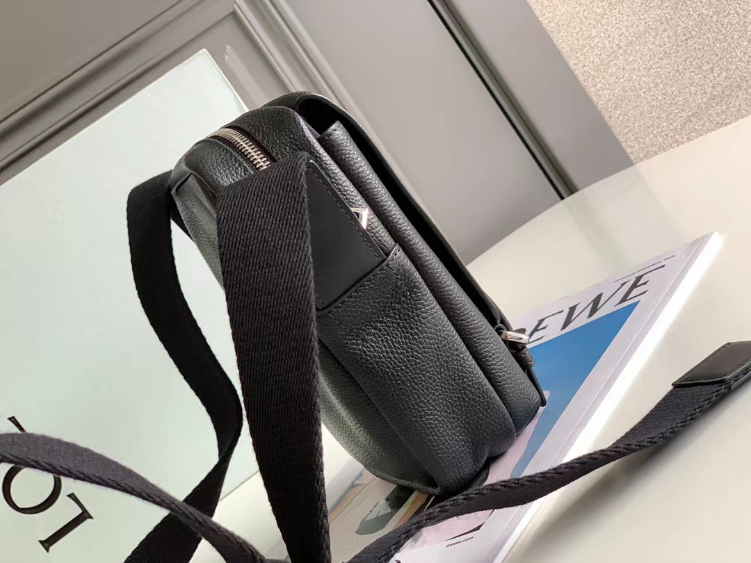 Loewe ロエベ バッグ