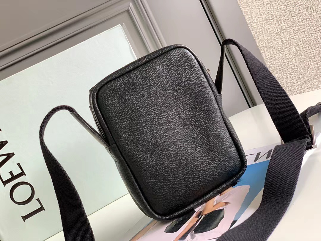 Loewe ロエベ バッグ