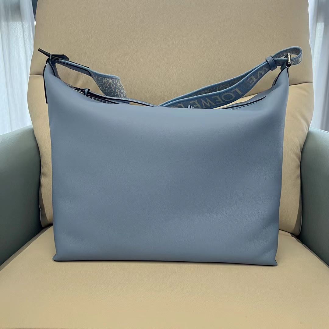 Loewe ロエベ バッグ
