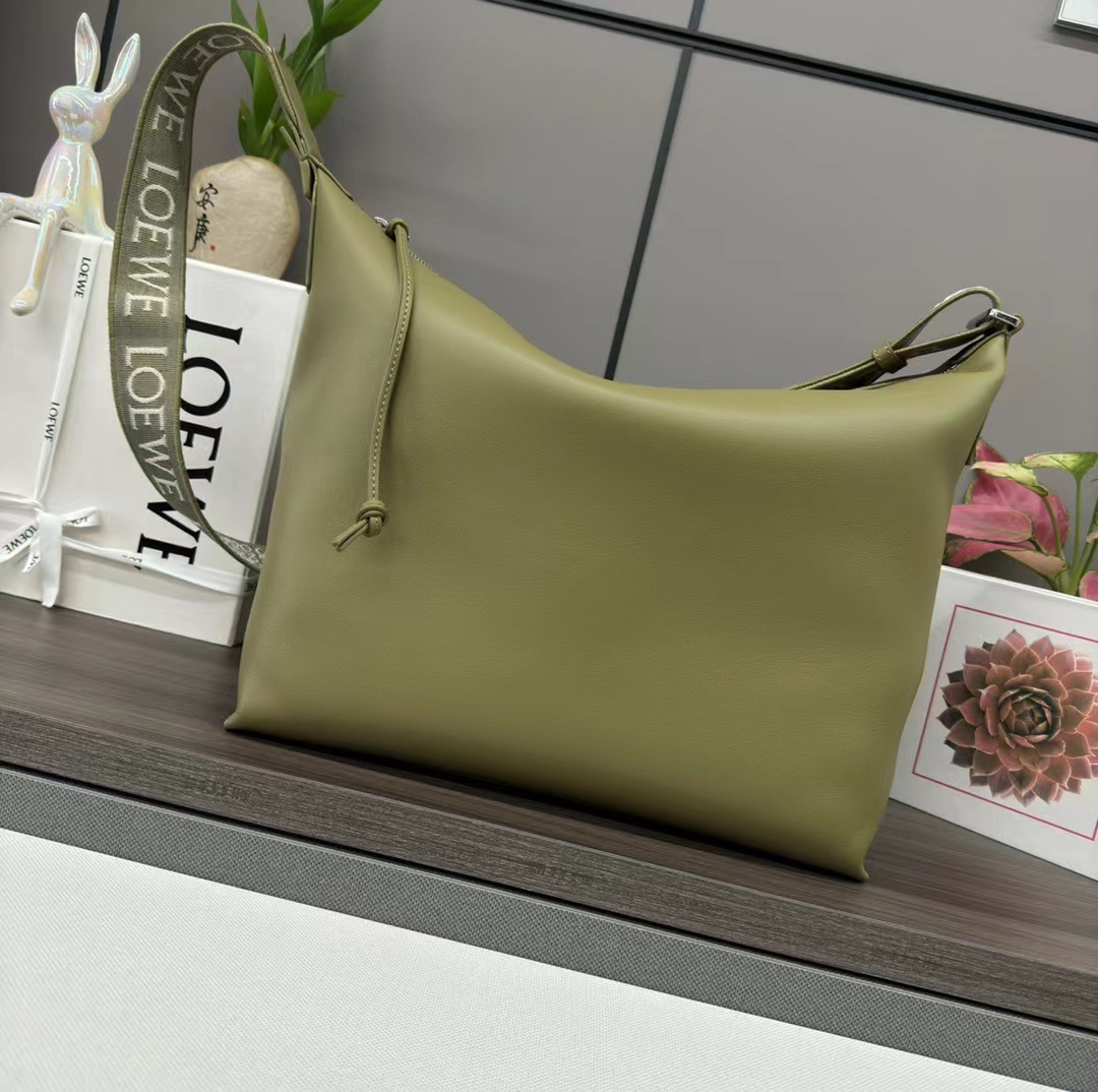 Loewe ロエベ バッグ