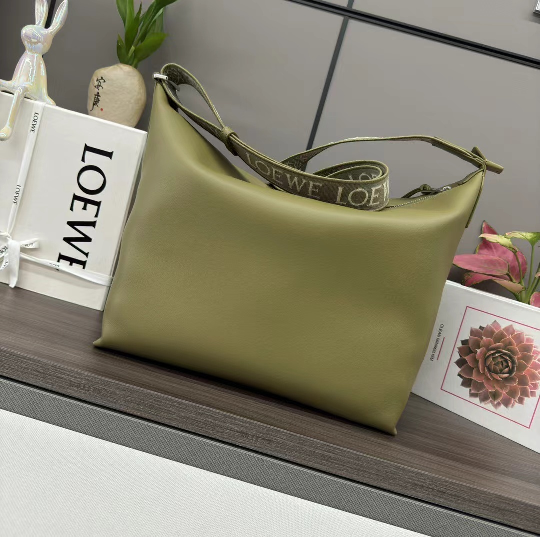 Loewe ロエベ バッグ