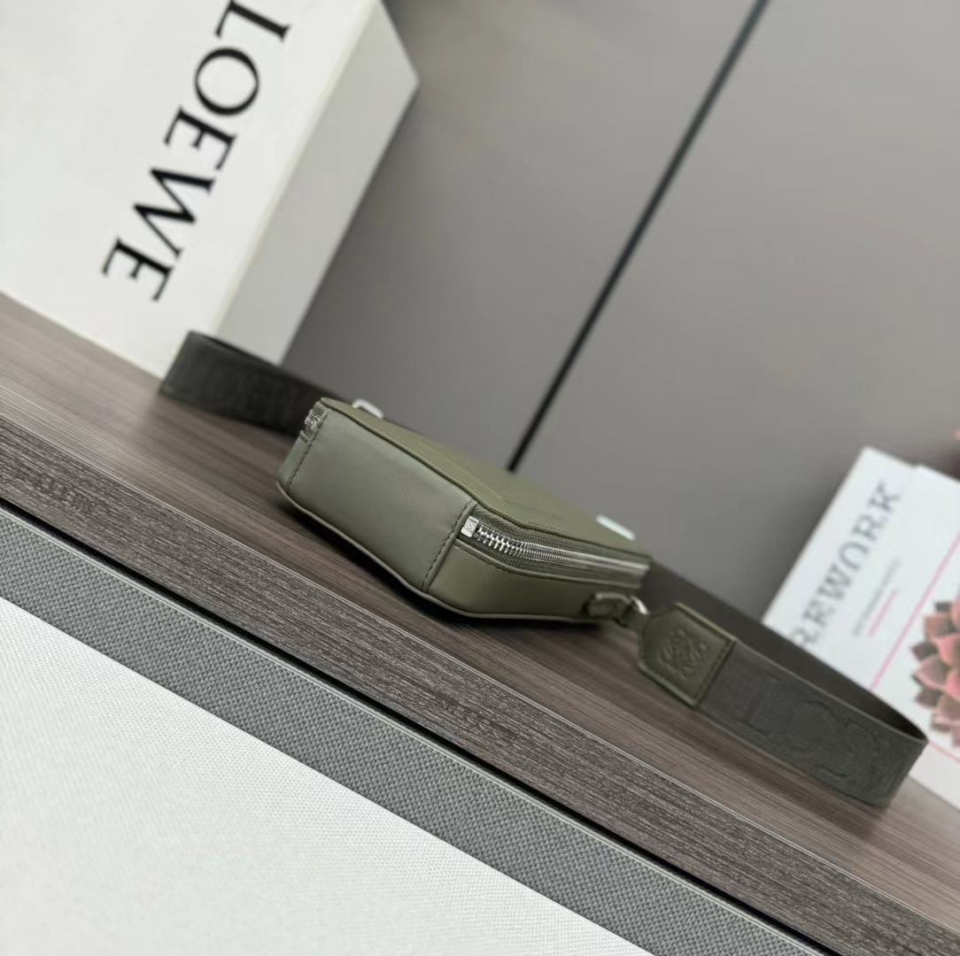 Loewe ロエベ バッグ