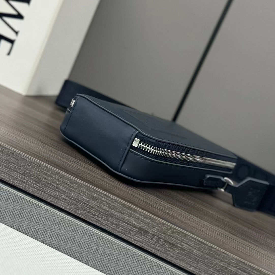 Loewe ロエベ バッグ