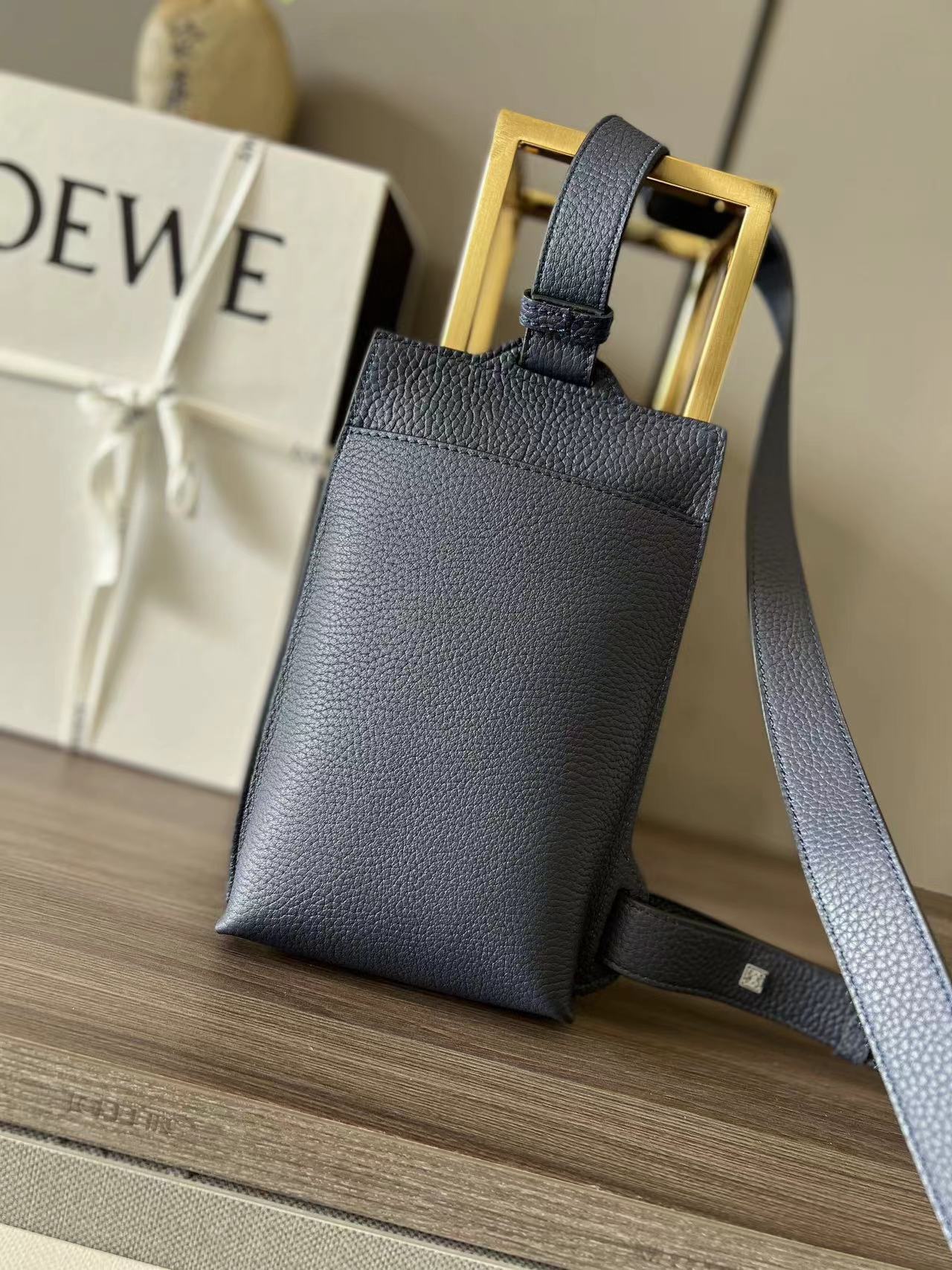 Loewe ロエベ バッグ
