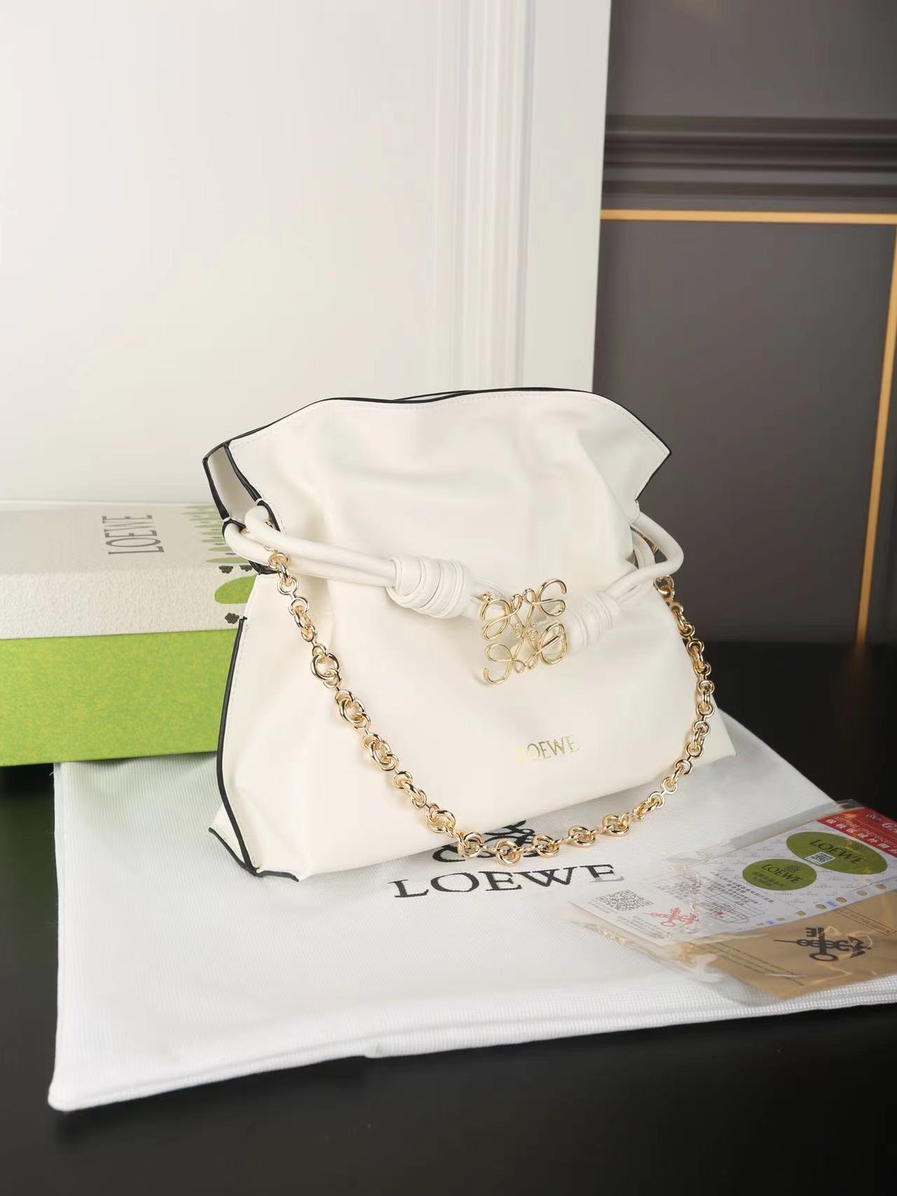 Loewe ロエベ バッグ