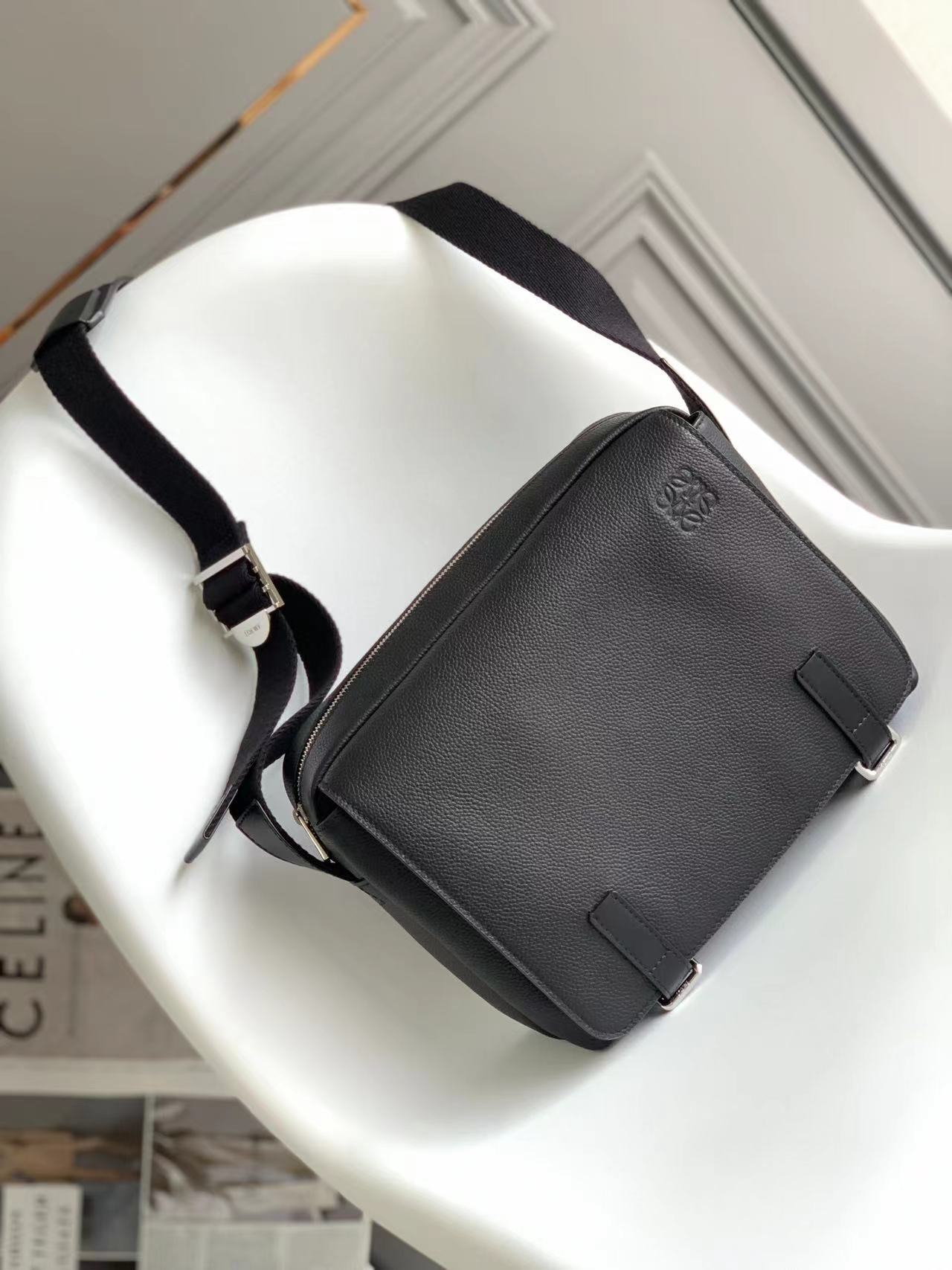 Loewe ロエベ バッグ