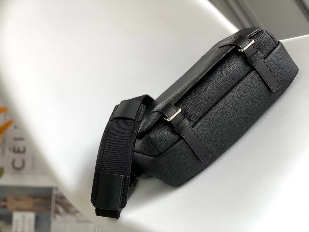 Loewe ロエベ バッグ