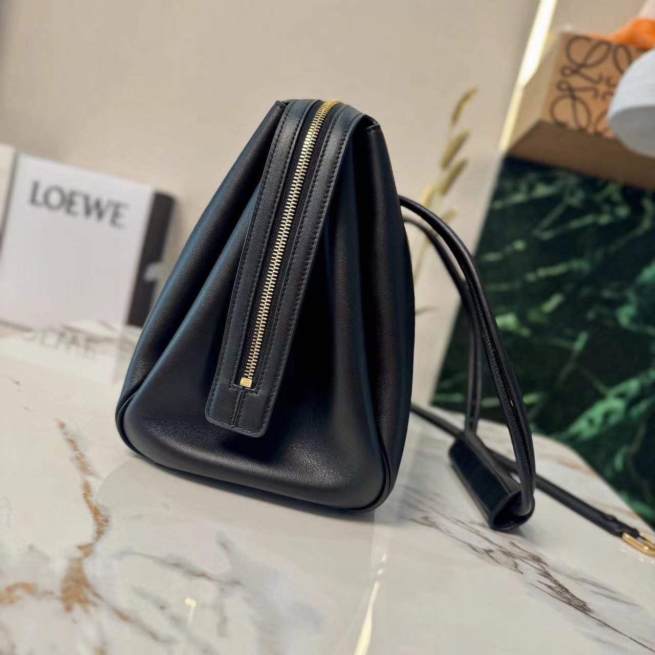 Loewe ロエベ バッグ