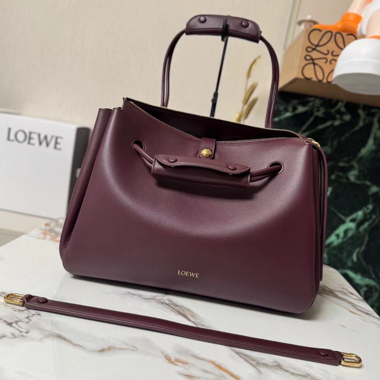 Loewe ロエベ バッグ