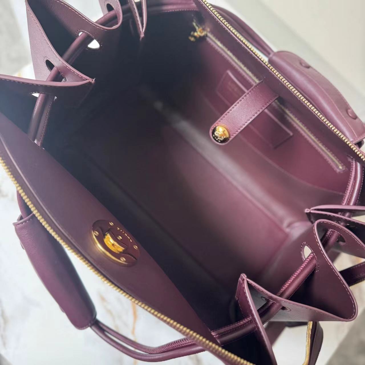 Loewe ロエベ バッグ