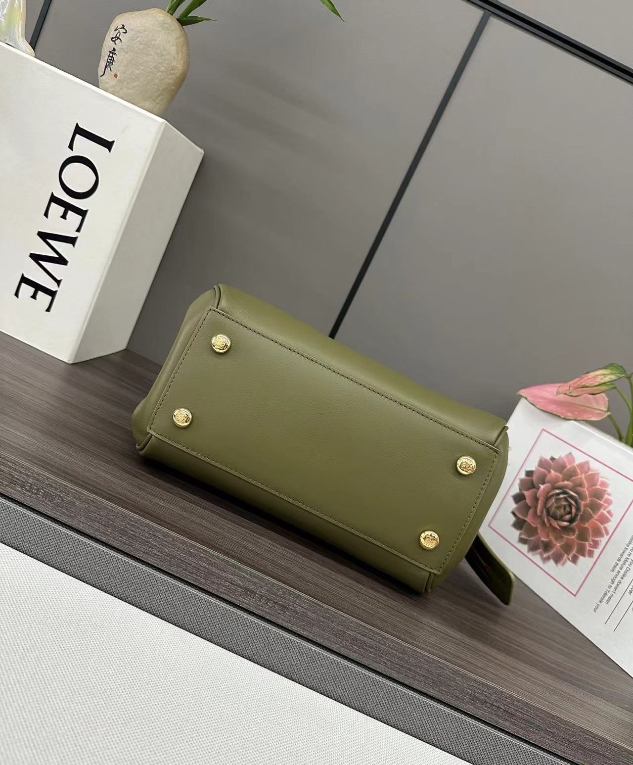 Loewe ロエベ バッグ
